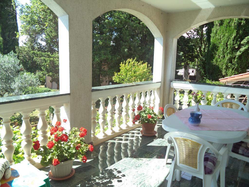 Apartment Valeriana Pula